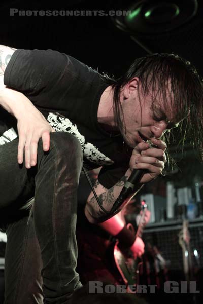 CANCER BATS - 2010-04-18 - PARIS - Batofar - 